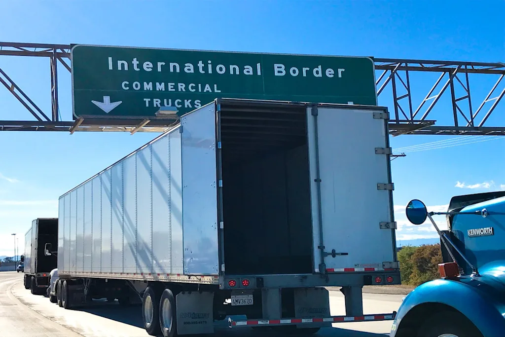 truck trucks international border fleet blog