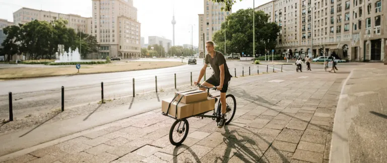 cargo bike ecargo bicycle ebike ebicycle fleet management supply chain last mile