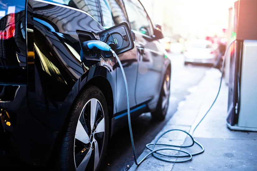 hereblog electricvehiclestudy hero1 blog.jpg