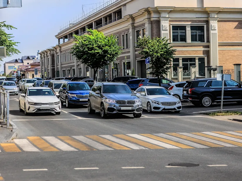 Connected Driving Traffic Intersection Safety