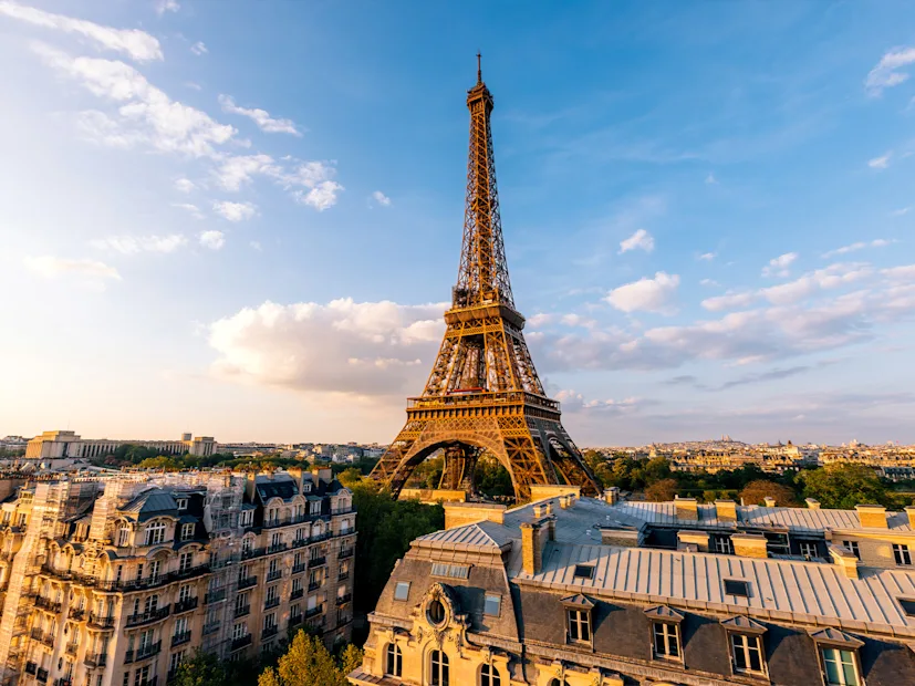 paris skyline olympics eiffel tower 2.jpg