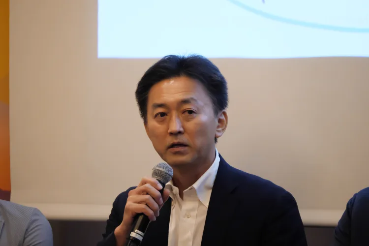 here japan partner day image 12 0