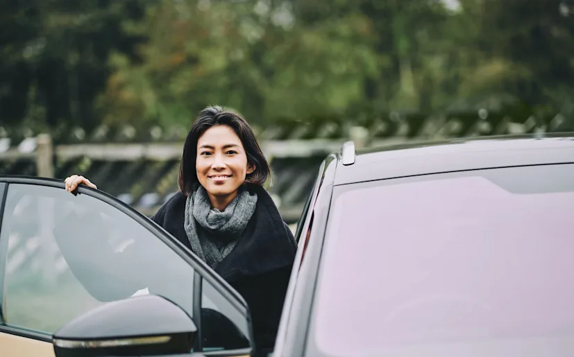 automotive car woman driver malaga connected driving blog.jpeg