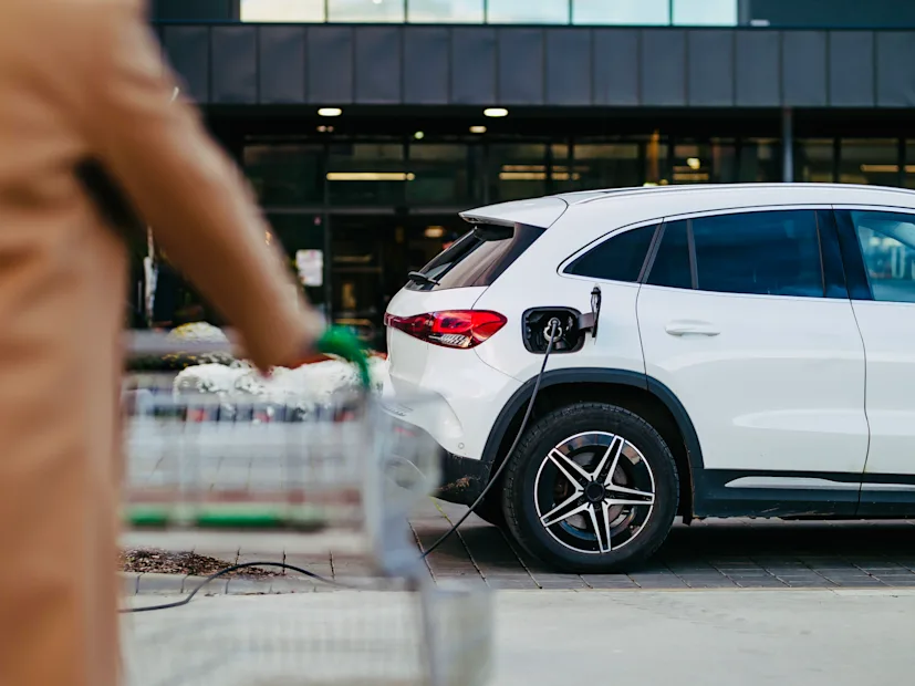 electric car vehicle ev charging charge point shopping cart connected driving.png