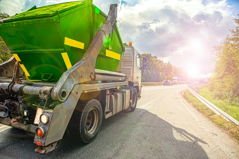 garbage-truck-waste-management-transportation-logistics-blog.jpg