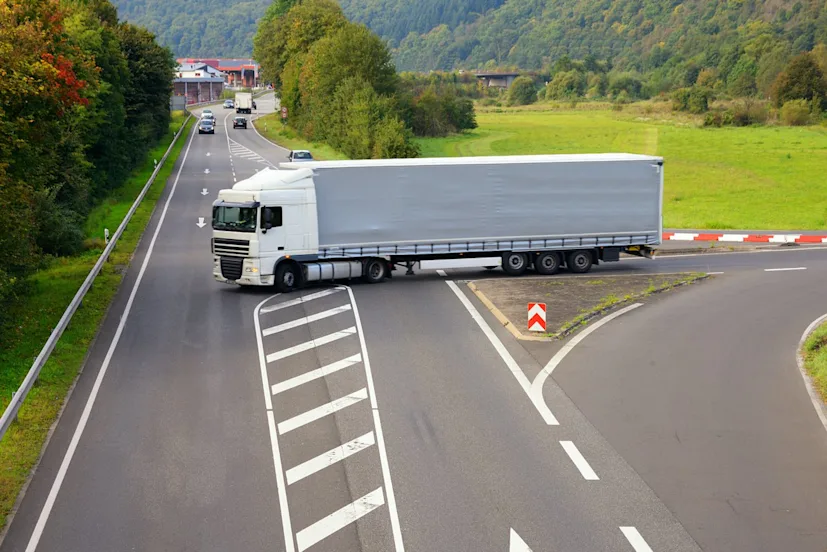 truck lorry transportation logistics left turn blog.jpg