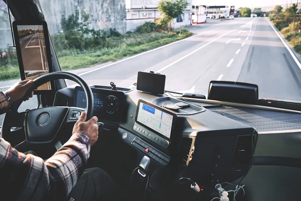 Leverage solutions for commercial vehicles