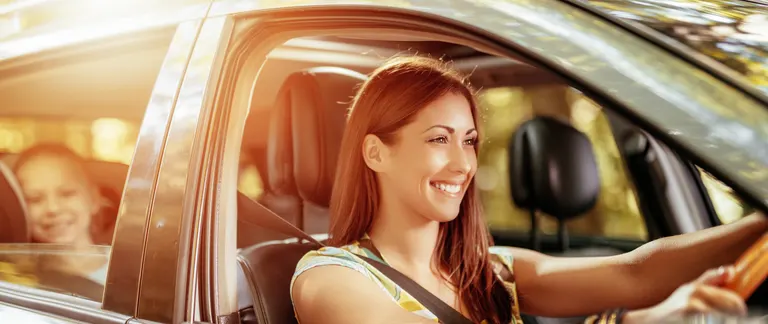 driver woman car speed alert