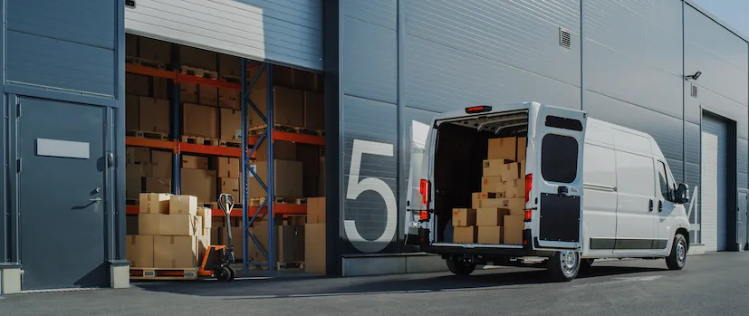 last mile warehouse delivery truck package supply chain fleet management.png