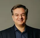 Portrait of Christof Hellmis