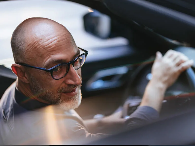 man driver sdv software defined vehicle connected driving