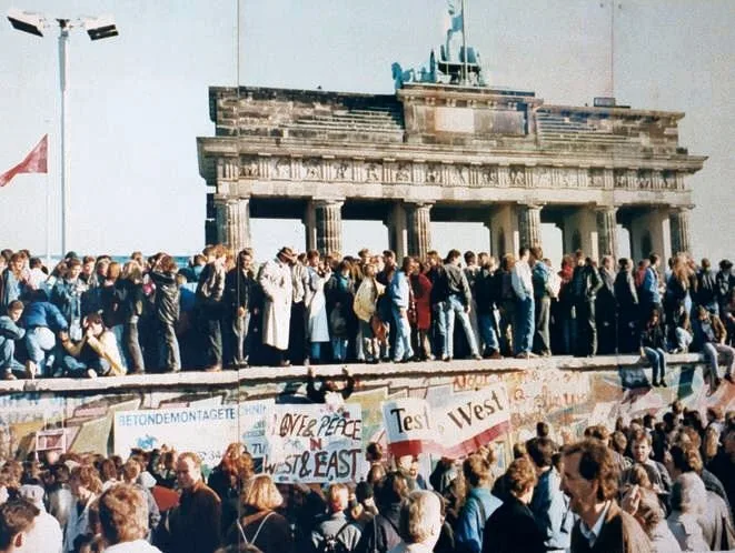 thefalloftheberlinwall1989 blog